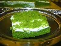 Ispanaklı Islak Kek Tarifi ve Malzemeleri Ispanaklı Islak Kek Tarifi ve Malzemeleri